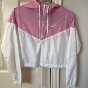Nike Women's Two-Tone Pink and White cropped pullover